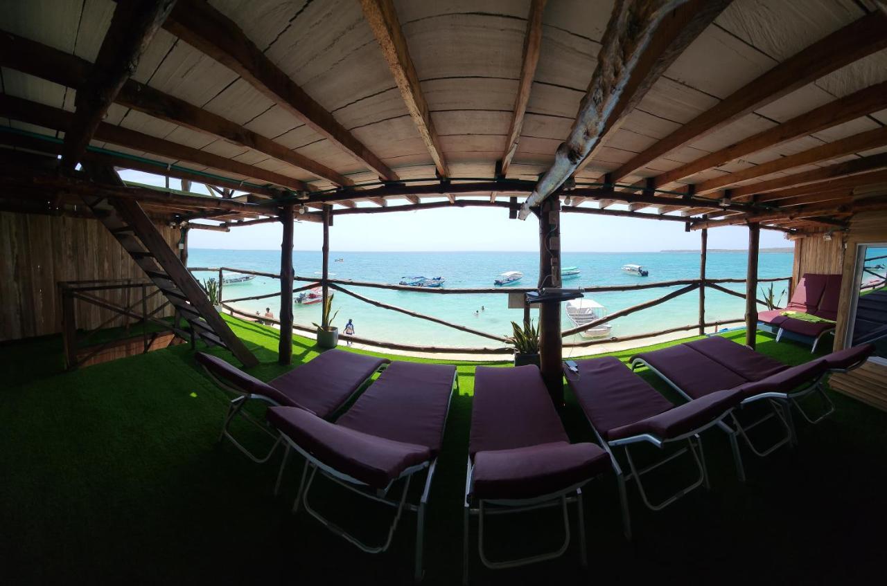 Ecohotelhector بلايا بلانكا المظهر الخارجي الصورة