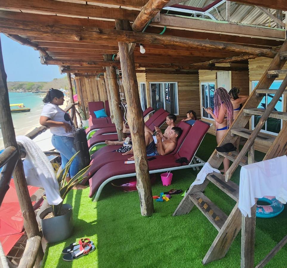 Ecohotelhector بلايا بلانكا المظهر الخارجي الصورة